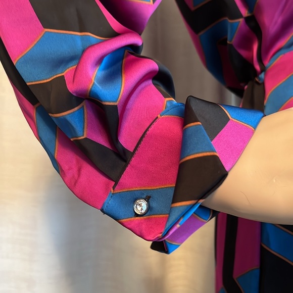 House of Harlow 1960 NWT Size Small Silky Geometric Print Wrap Maxi Dress (0369) - Picture 7 of 16